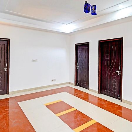 Super Hotel O Palm Dehradun Eksteriør billede